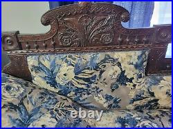 1800s Eastlake Victorian Oak Fainting Couch Antique Expands to Day Bed