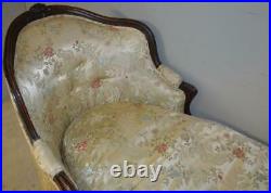 18834 French Carved Victorian Chaise Lounge
