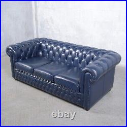 1980s English Vintage Chesterfield Sofa in Navy Blue Leather