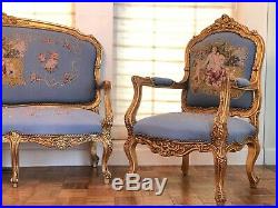 19th Century French Aubusson Carved Giltwood Salon Suite with Settee and Chairs