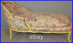 21155 French Victorian Chaise Lounge