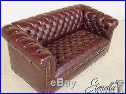 39685EC English Style Tufted Burgundy Leather Chesterfield Sofa