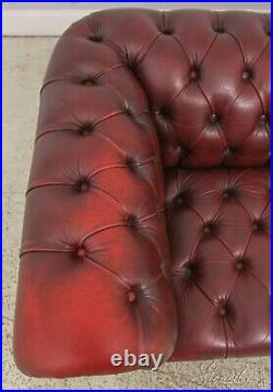 59771EC English Tufted Leather Chesterfield Loveseat Sofa