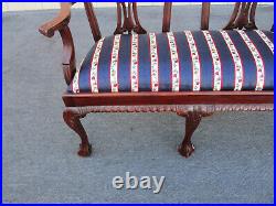 62900 Mahogany Chippendale Settee Loveseat Sofa Couch