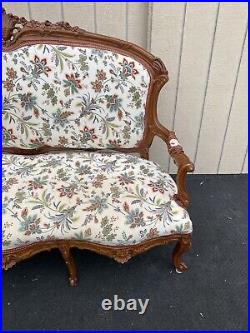 63777 Antique Victorian Sofa Couch