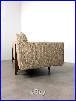 91 Vintage Edward Wormley Dunbar Bracket Back Tweed Sofa Mid Century Modern