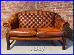 A Stylish Neat Vintage Wade Conker Brown Two Seater Leather Chesterfield Sofa