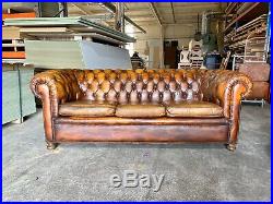 A Very Good Vintage Hand Dyed Leather Chesterfield Sofa Amazing patina