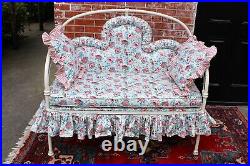 American Antique Iron Painted White Bench Daybed Flower Decor New Upholstery