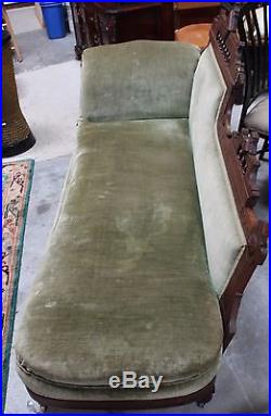 American Victorian Eastlake Fainting Couch in Green Velvet