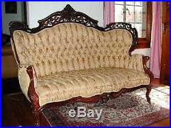 Antique J&JW Meeks Sofa Settee Stanton Hall Carved Rosewood Excellent Upholstery