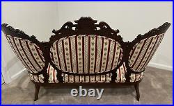 Antique Mahogany Victorian Style Couch