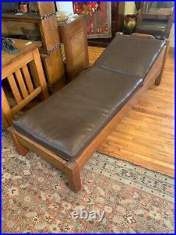 Antique Stickley Brothers Day Bed #401