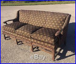Antique Victorian Style couch wooden Frame removable cushions Valintine Seaver
