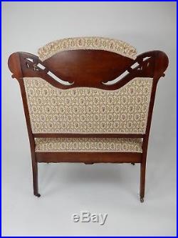Antique Victorian Walnut Settee Inlaid with Mother of Pearl Great Upholstery. 36