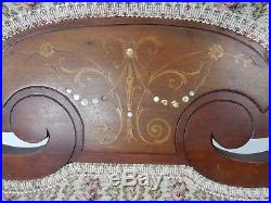 Antique Victorian Walnut Settee Inlaid with Mother of Pearl Great Upholstery. 36
