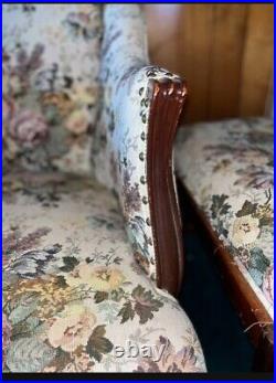 Antique/Vintage love seat Sofa Couch