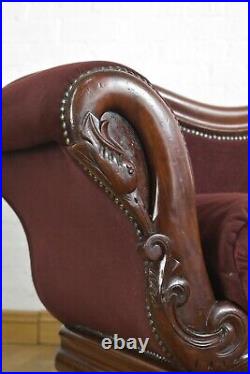 Antique style carved and buttoned double ended chaise longue day sofa settee