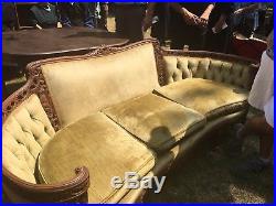 Antique/vintage Couch