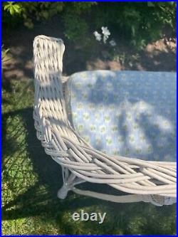 Antique white wicker couch, great condition! Removable slip-covered cushion