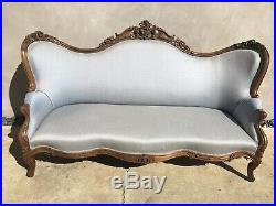 Beautiful Antique Carved Victorian Couch