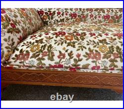 Beautiful Antique Victorian Eastlake Fainting Couch