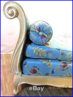 Beautiful French Style Daybed Sofa, Box Spring, Matress, PillowsAmazing Piece