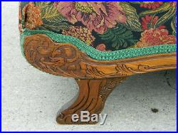 Carved oak Daybed Lounge circa 1900