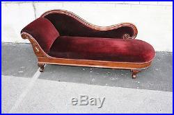 Charming Antique American Victorian Walnut Carved Chaise Longue Settee Couch