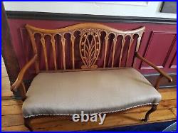 Delicate Aesthetic Movement Art Nouveau loveseat walnut, re-upholstered, 1880s