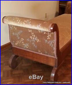 Early American Fainting Couch Day Bed Primitive