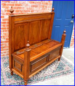 English Antique Oak Wooden Entryway Bench with Storage