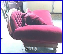 Excellent Antique Velvet Fainting Couch & Cushion