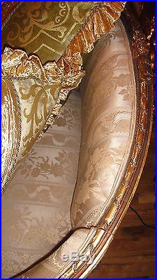 FRENCH ANTIQUE SETTEE SOFA LOVESEAT CIRCA 1800's SCALLOPS FRENCH FABRIC MUST SE