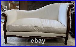 FRENCH LOUIS XV STYLE WHITE UPHOLSTERED RECAMIER Sofa Settee Down Cushion Comfy