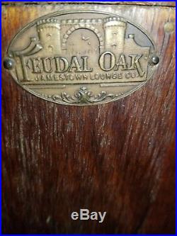Feudal Oak by Jamestown Lounge co