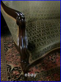 Fine Laminated Rosewood John Henry Belter Rococo Revival Settee Scroll Pattern