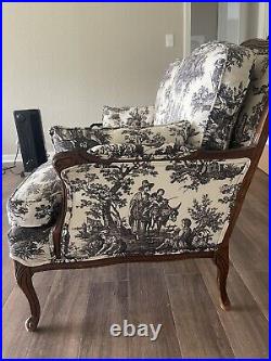 French country settee /vintage French Toile Couch / Louis XV Style