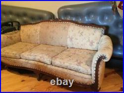 Gorgeous Antique Victorian Couch & Chair Great For Formal Sitting Room