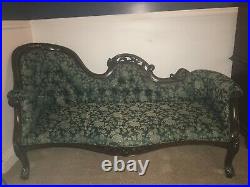 Green/Gold Chaise Lounge (Antique)