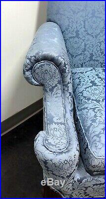 HICKORY CHAIR Queen Anne Sofa Settee in Blue Brocade