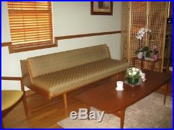 Hans Wegner sofa/Daybed Modern Danish Manuf. Getama Great Used Condition