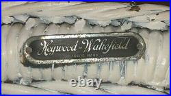 Heywood-Wakefield White Wicker Chaise Lounge Fainting Couch with Company Plaque