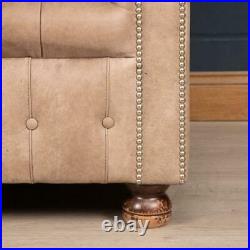 LATE 20thC TWO SEATER CHESTERFIELD LEATHER SOFA WITH BUTTON DOWN SEAT