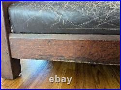 L & J. G Stickley oak signed arts and crafts even arm settle couch (#281) c1910