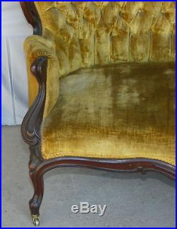 Laminated Victorian Rosewood Sofa in the Stanton Hall Pattern by J& J MEEKS, NYC