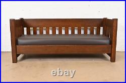 Limbert Antique Mission Oak Arts and Crafts Settle Sofa, Newly Restored