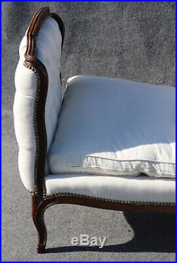 Maison Jansen Carved Walnut Tufted French Louis XV Daybed Chaise Lounge C1930