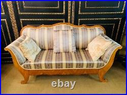 Original Biedermeier Sofa um 1825 Kirschbaum neu gepolstert, Top Zustand