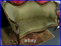 Rare Laminated Rosewood John Henry Belter Rococo Revival Settee Scroll Pattern
